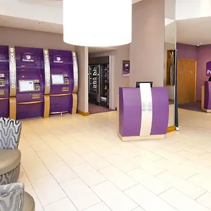 Premier 2* London